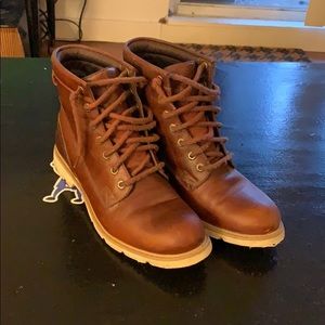 Burgundy timberlands